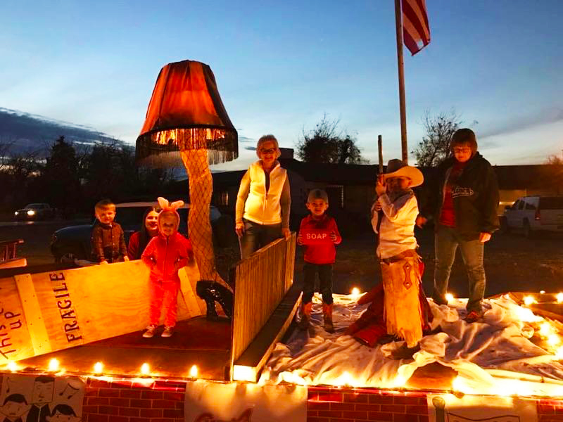 Quanah christmas parade winner american national bank trust